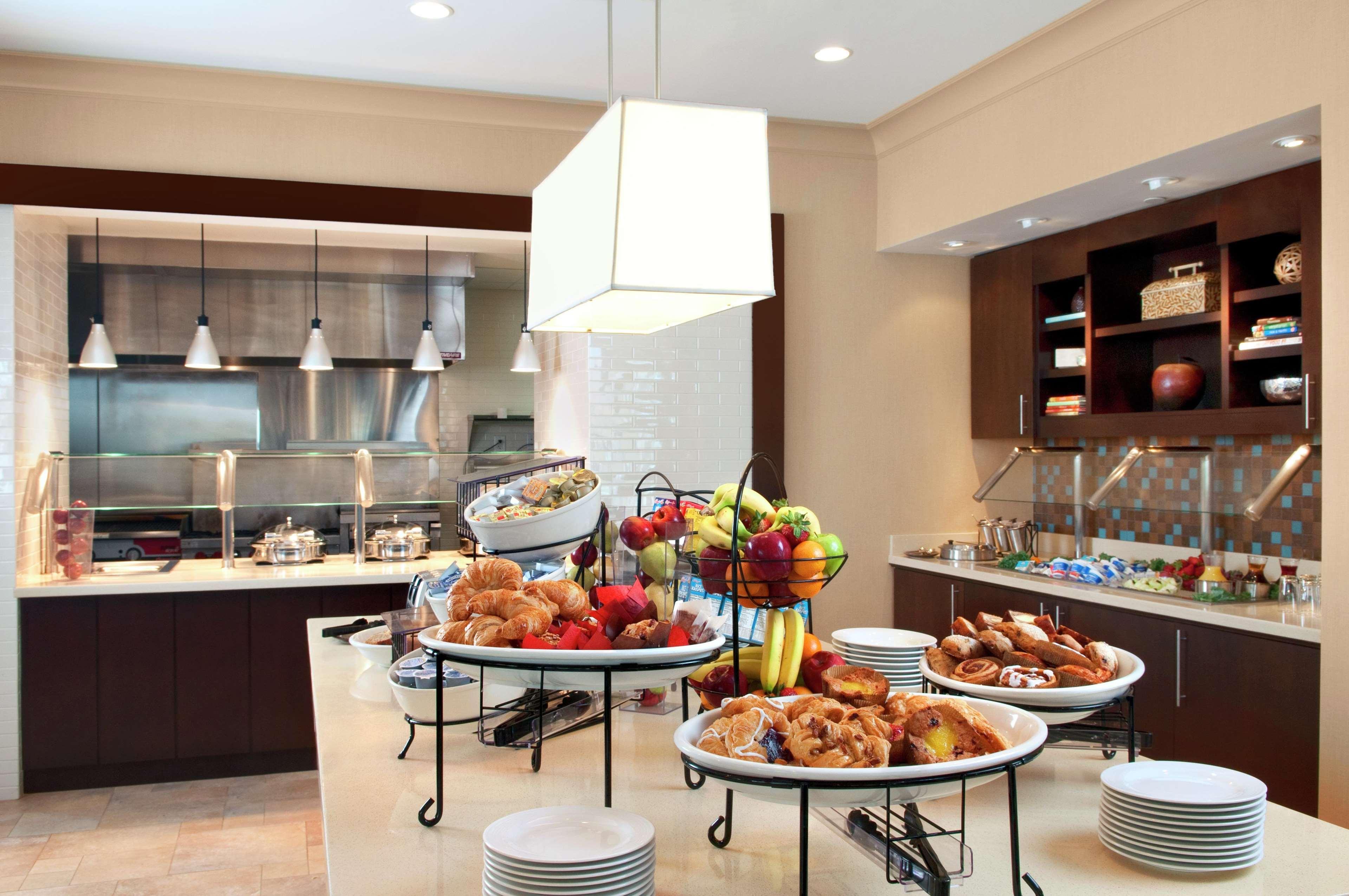 Hilton Garden Inn Olathe Eksteriør bilde