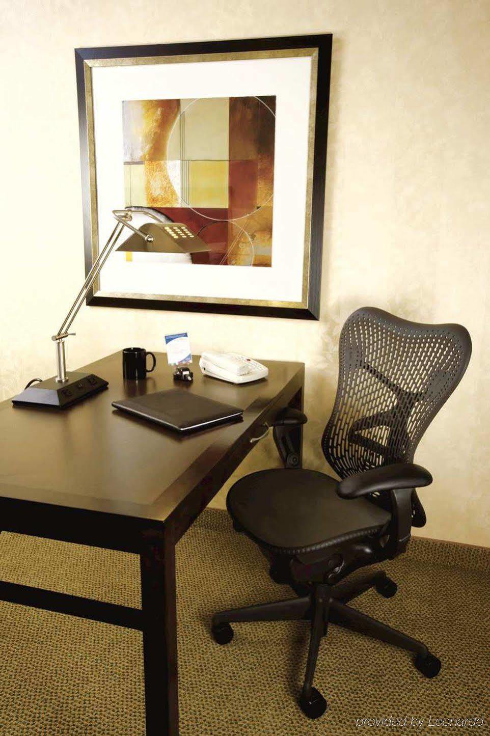 Hilton Garden Inn Olathe Eksteriør bilde